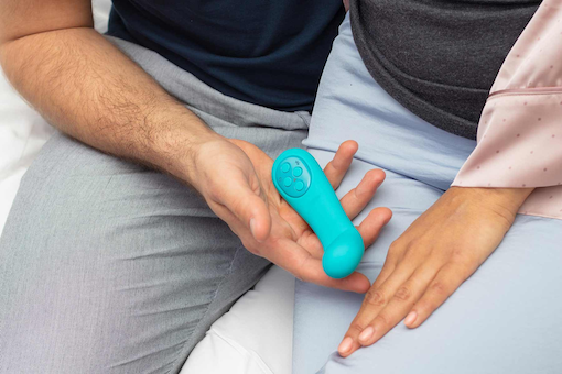 couples using sex toys