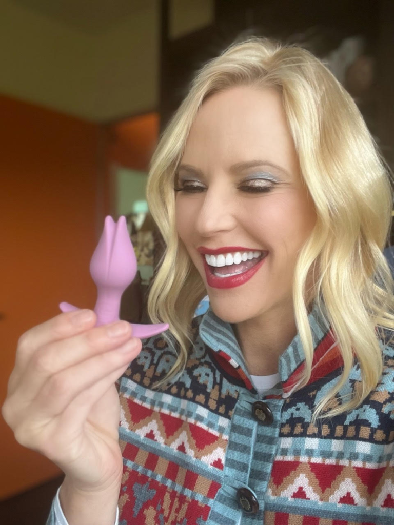 Cute Little Beginner Booty Toy (Ladies, you’ll love this) 3 bootie fem
